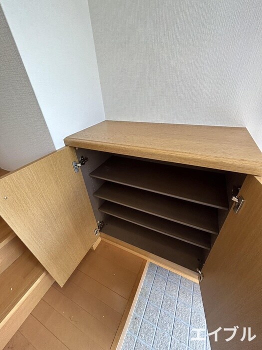 物件内観写真16　(靴箱)
