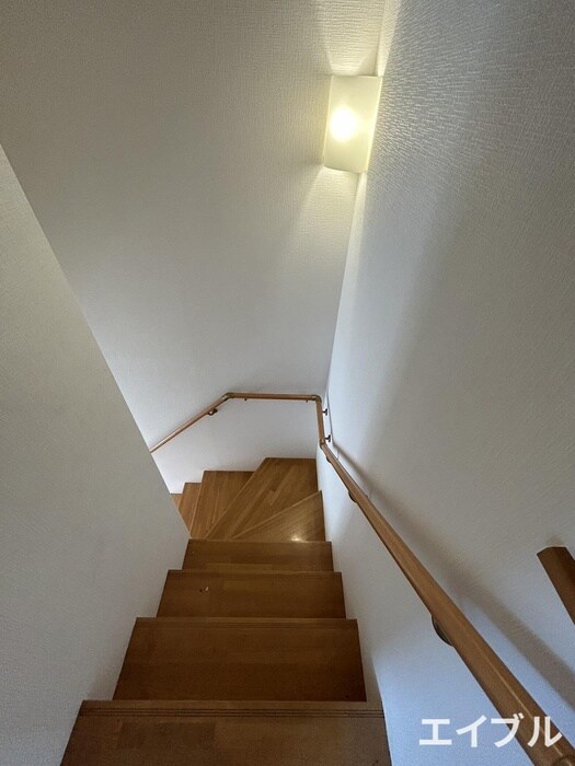 物件内観写真17　(廊下)