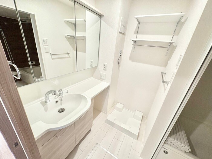 物件内観写真13　(洗面)