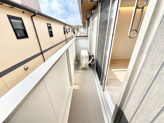 物件内観写真18　(ベランダ・バルコニー)