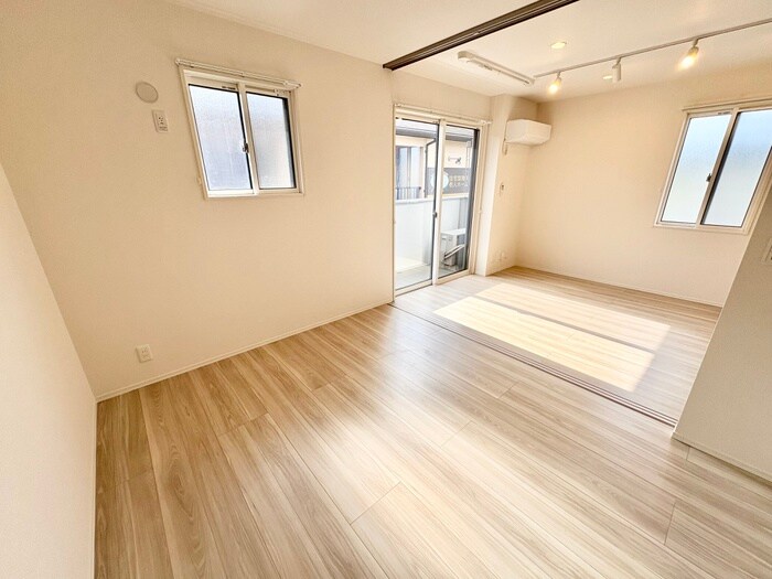 物件内観写真19　(居室)