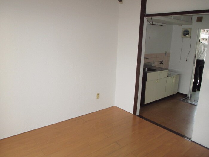 物件内観写真9　(内観写真)