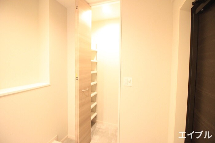 物件内観写真16　(靴箱)