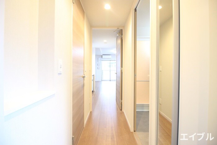 物件内観写真17　(廊下)