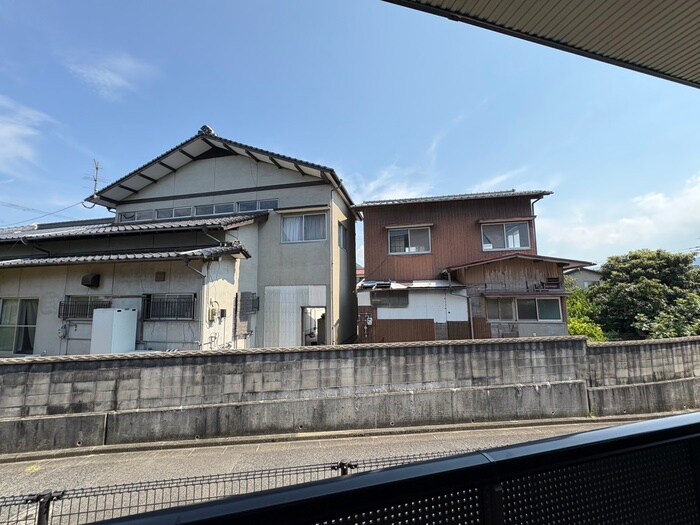 物件内観写真17　(室内からの展望)