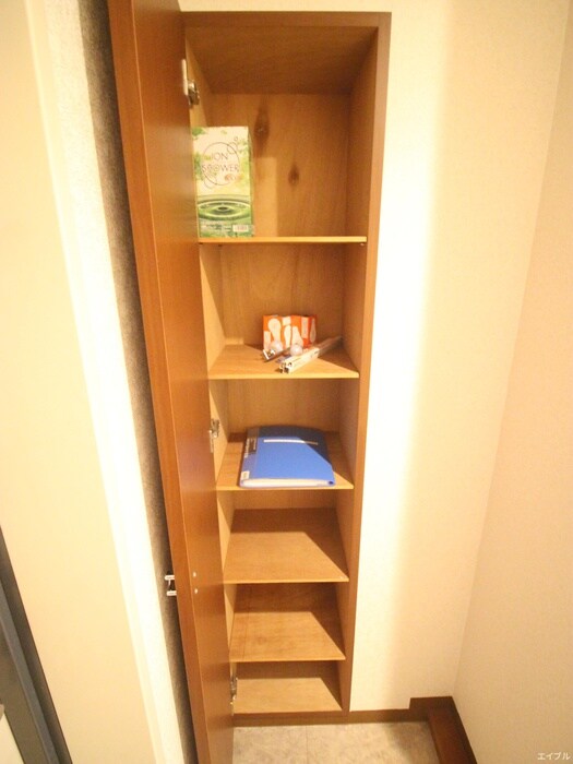 物件内観写真15　(靴箱)