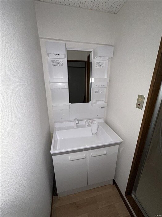 物件内観写真14　(洗面)