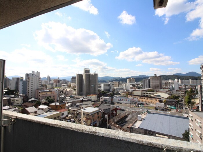 物件内観写真15　(室内からの展望)