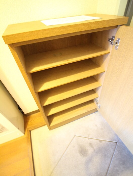 物件内観写真18　(靴箱)