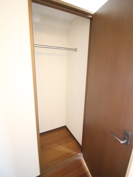 物件内観写真19　(収納)