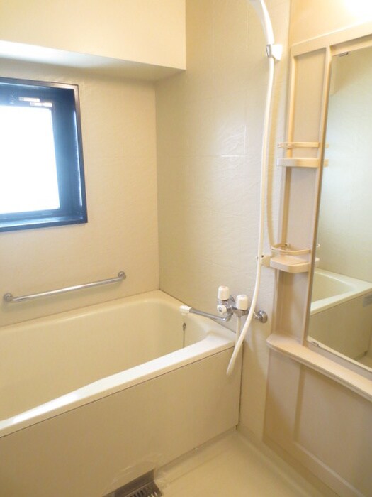 物件内観写真9　(バス／シャワールーム等)