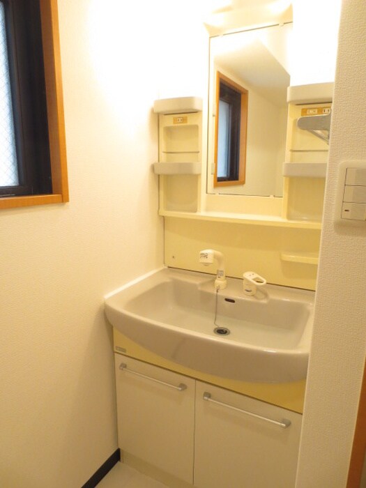 物件内観写真10　(洗面)