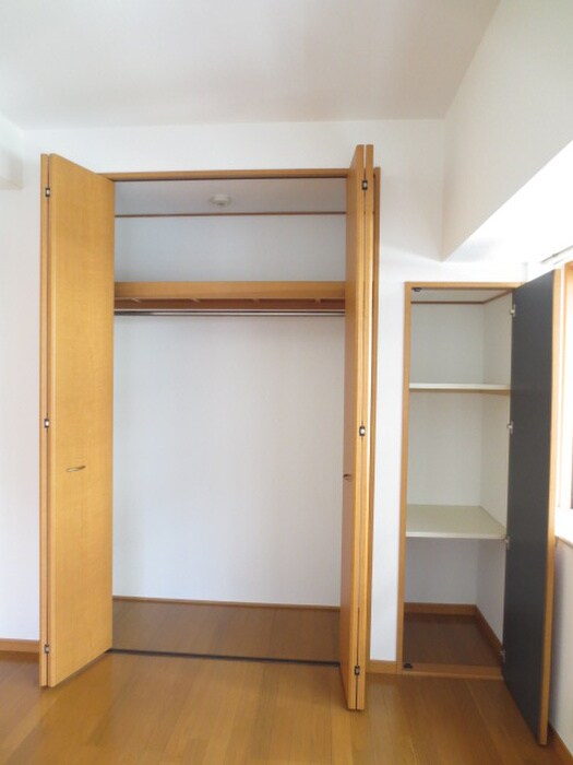 物件内観写真17　(収納)