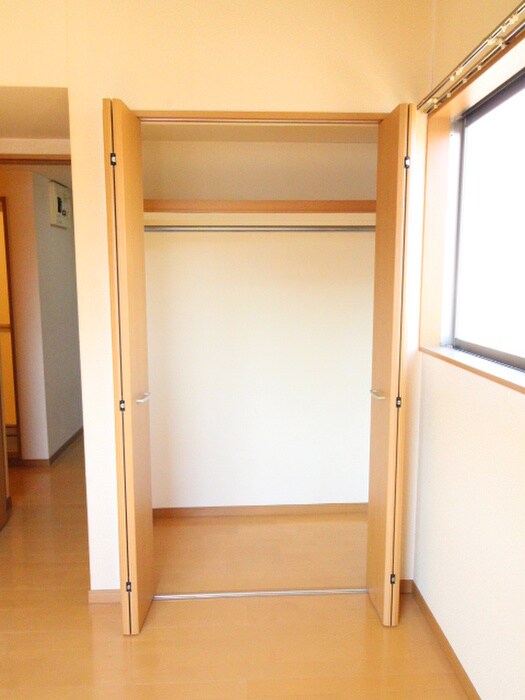 物件内観写真10　(収納)