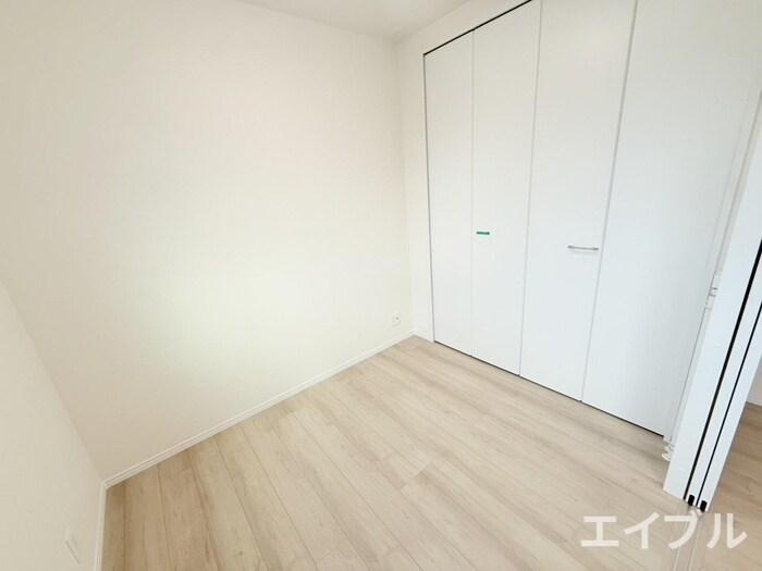 物件内観写真11　(居室)