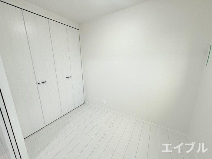 物件内観写真11　(居室)