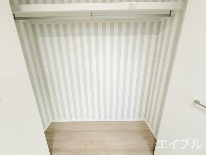 物件内観写真12　(収納)