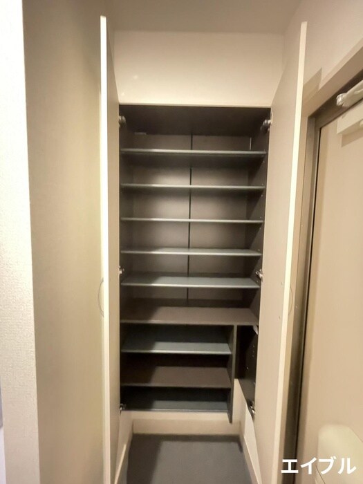 物件内観写真21　(靴箱)