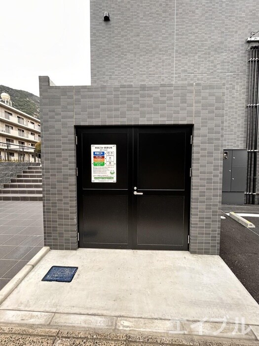 物件外観写真6　(建物設備)