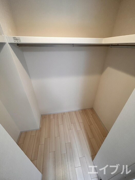 物件内観写真12　(収納)