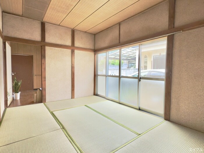 物件内観写真13　(居室)