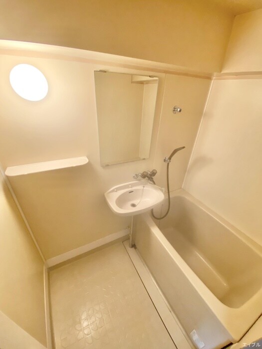 物件内観写真12　(バス／シャワールーム等)