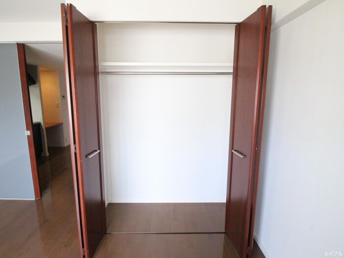 物件内観写真12　(収納)