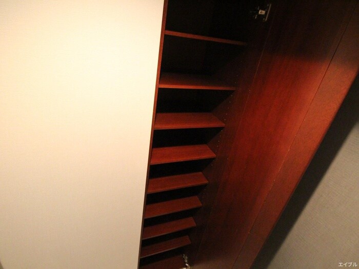 物件内観写真16　(靴箱)