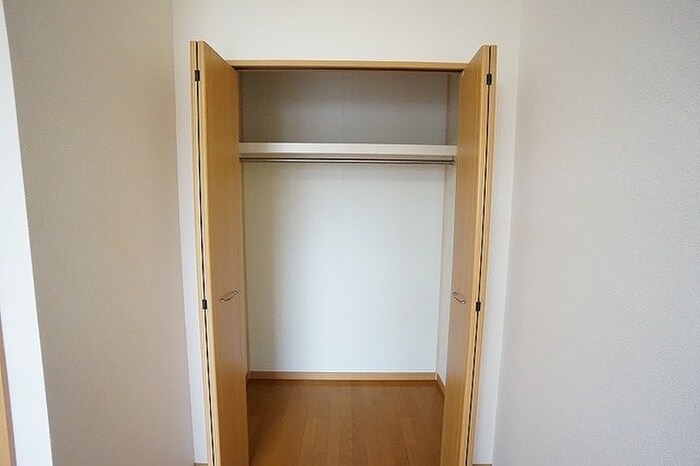 物件内観写真8　(収納)