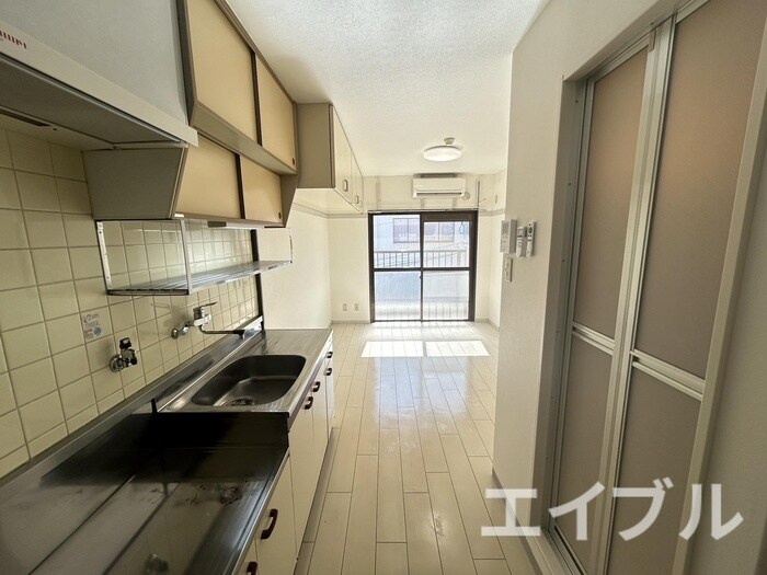 物件内観写真19　(廊下)