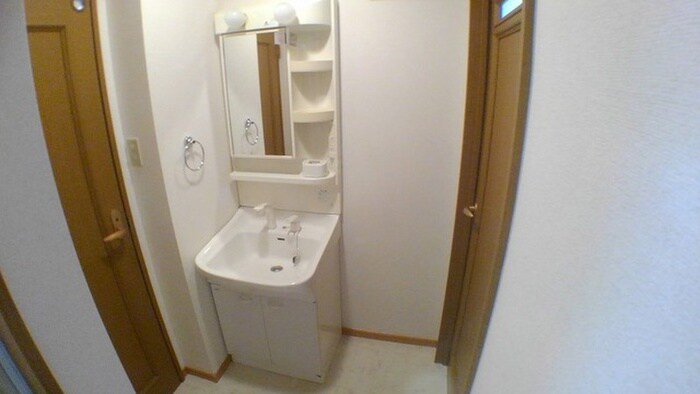 物件内観写真13　(洗面)