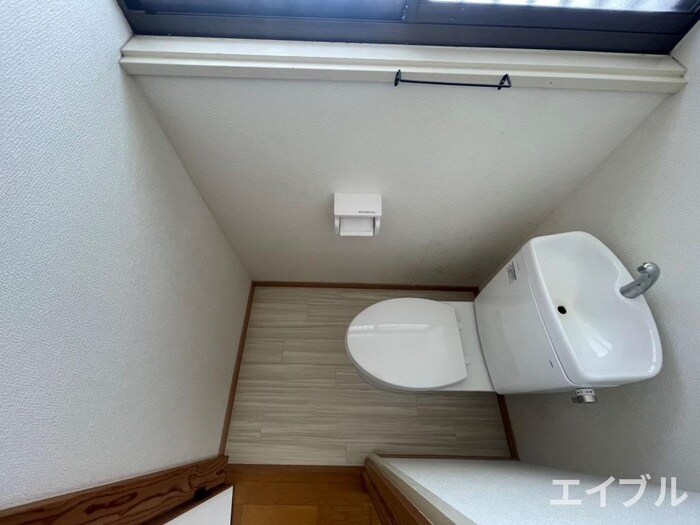 物件内観写真15　(トイレ)