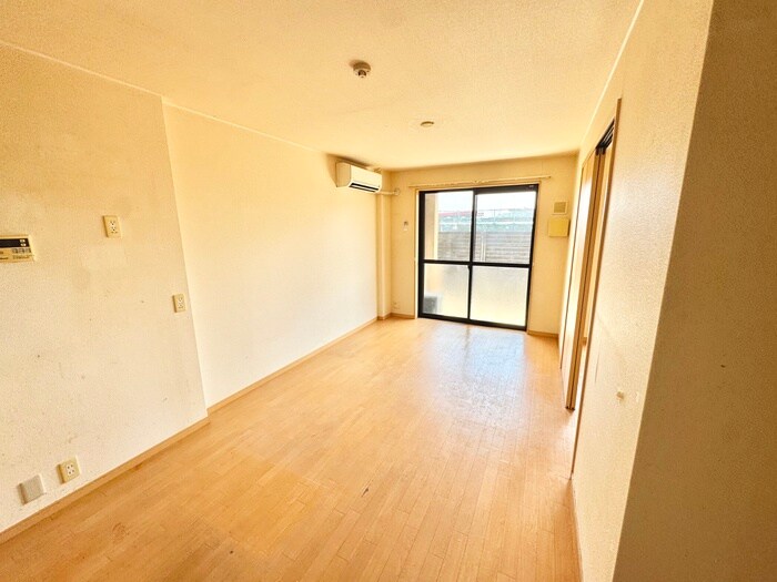 物件内観写真5　(居室)