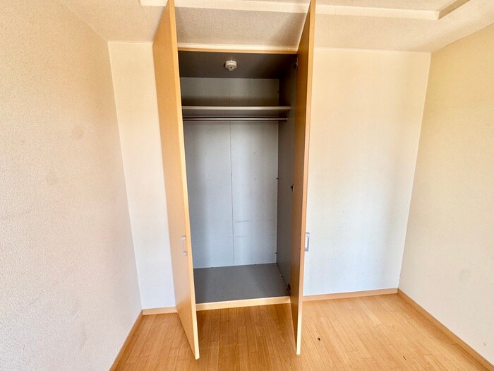 物件内観写真10　(収納)