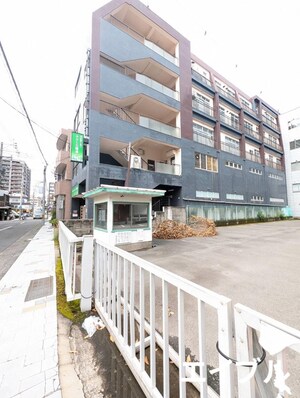 第一名山ビル外観写真