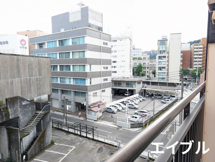 物件内観写真14　(室内からの展望)