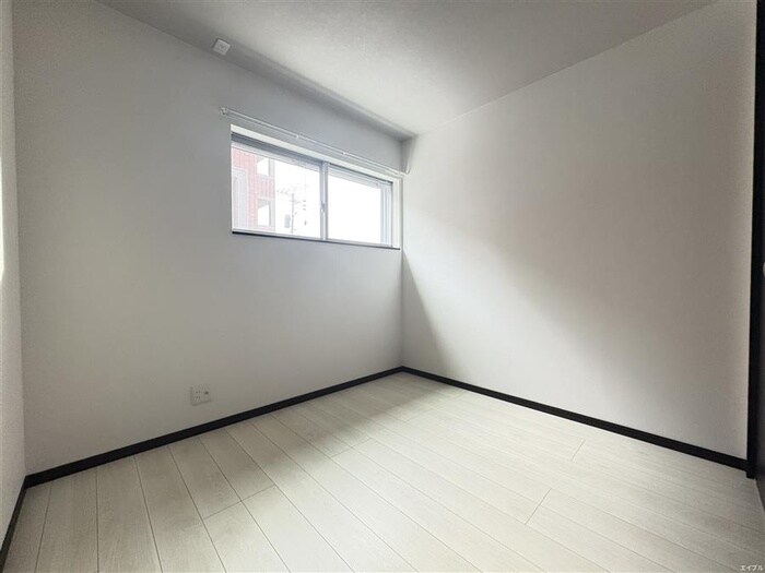 物件内観写真9　(居室)