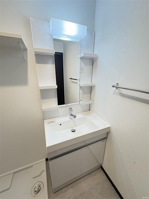 物件内観写真13　(洗面)