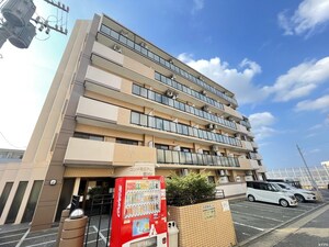 コンドミニアム福大前外観写真