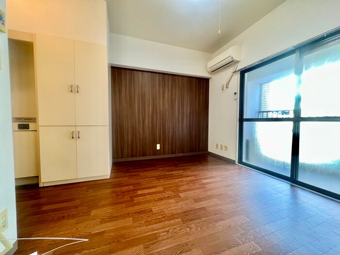 物件内観写真4　(居室)