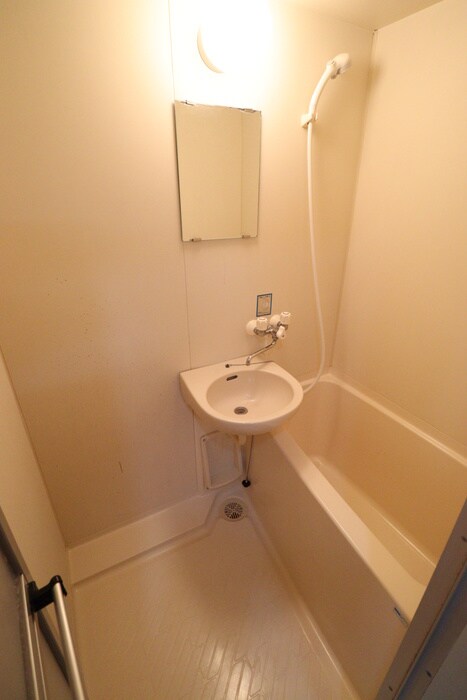 物件内観写真8　(バス／シャワールーム等)