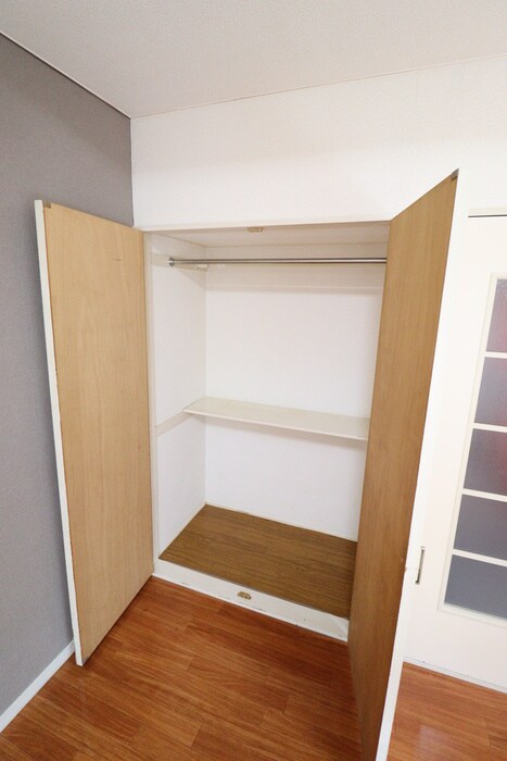 物件内観写真15　(収納)