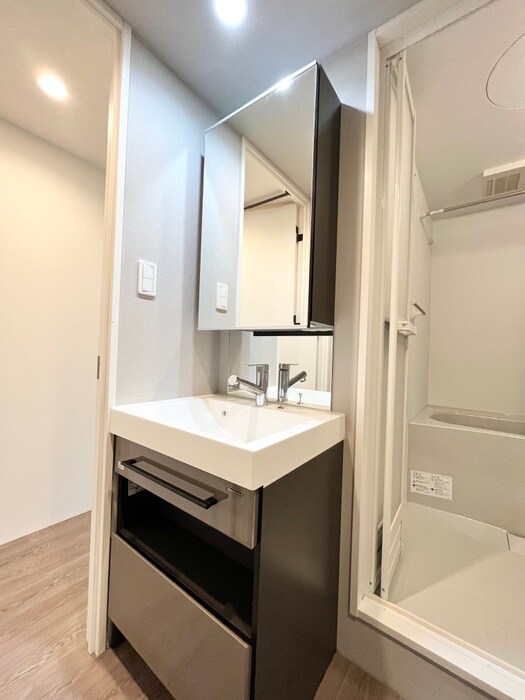 物件内観写真13　(洗面)