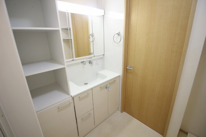 物件内観写真10　(洗面)