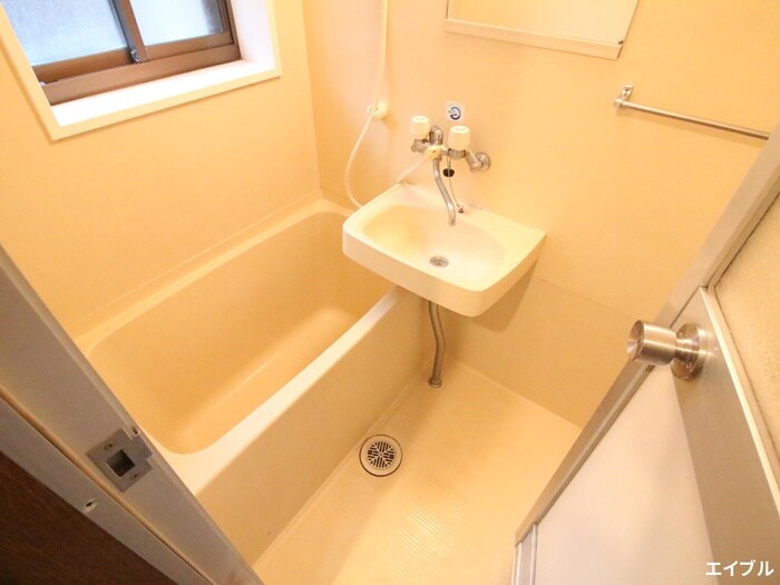 物件内観写真11　(バス／シャワールーム等)