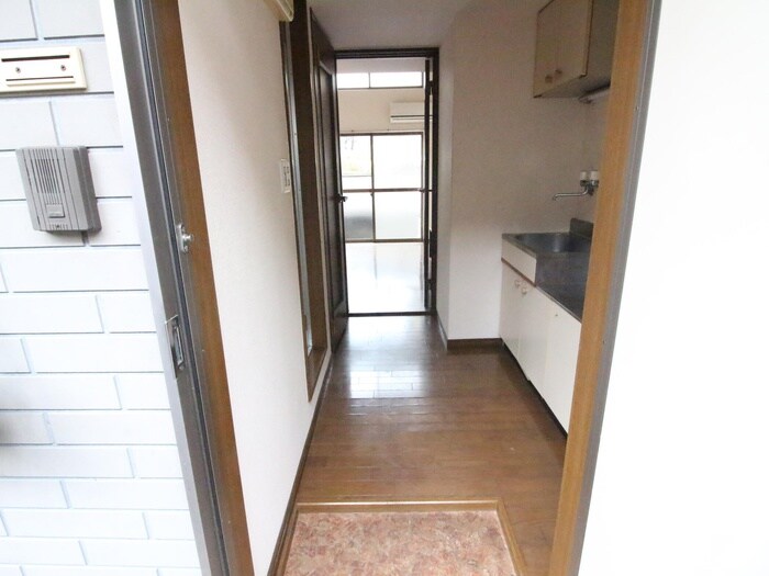 物件内観写真21　(廊下)
