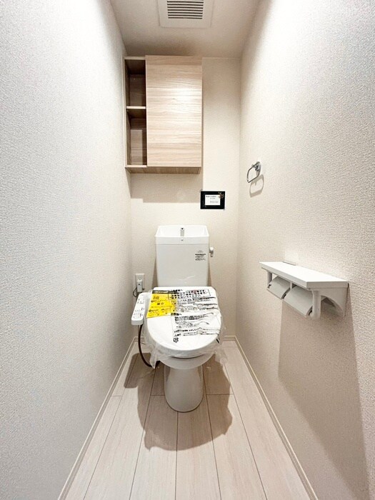 物件内観写真12　(トイレ)