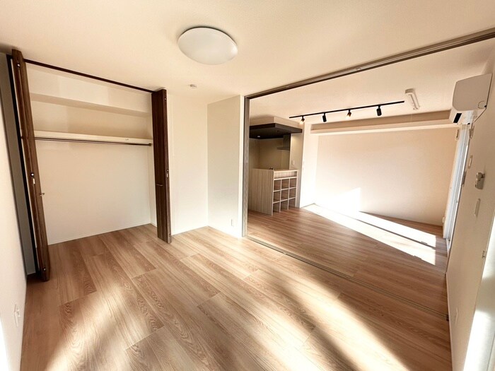 物件内観写真18　(居室)