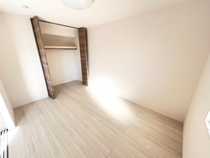 物件内観写真18　(居室)