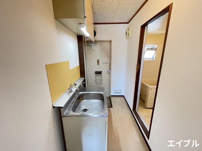 物件内観写真20　(廊下)